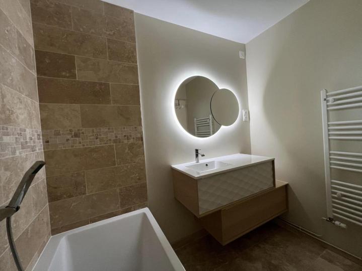 création de salle de bains clé en main Rethel